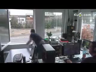 搞笑 集锦 总有戳瞎双眼的一刻