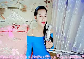 我不会落泪也不会继续憔悴~我是《冬天里的白玫瑰》