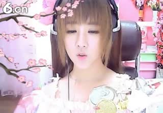六间房美女主播☜小鱼儿❦☞秀唱视频