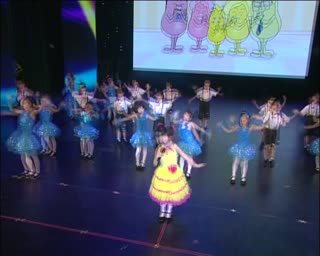 小巨人幼教孩子晚会节目集锦巨献