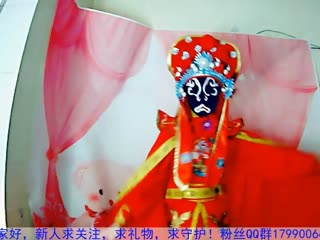 美女主播秀“变脸“绝技”，你能看出其中奥秘吗？