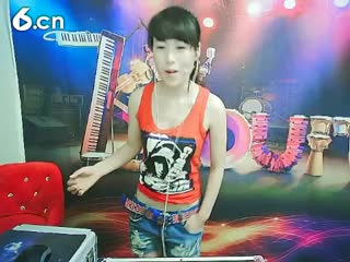 六间房甜美女主播⒎門★暮歌丫宝 聊天交友视频秀