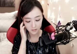 邻家女孩翻唱《画心》~爱着你像心跳难触摸