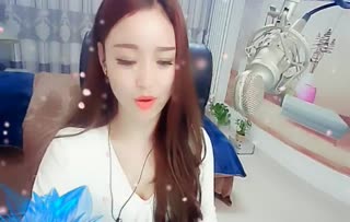 甜美主播为你低唱一首《画心》