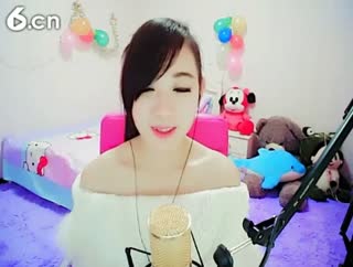 六间房美女主播ღ♪娜娜用心唱歌秀场直播