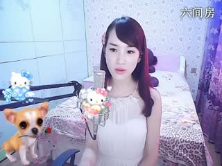 六间房热门主播╰♥小鹿乱撞？ 深情演唱