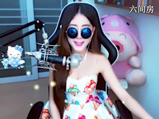 六间房美女主播✿Anne-菲菲互动直播中