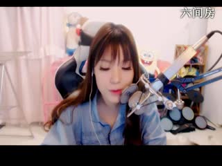 六间房美女主播萌桃儿秀唱视频