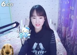 六间房美女主播╰&hearts;小鹿乱撞？秀唱视频