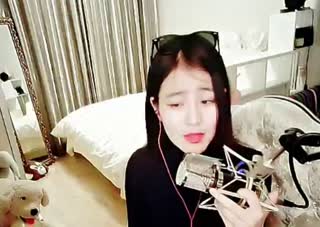 不懂怎么表现温柔的我们~还以为殉情只是古老的传言~
