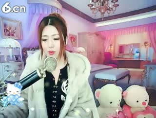 六间房美女主播じ☆快乐✪精灵秀唱视频